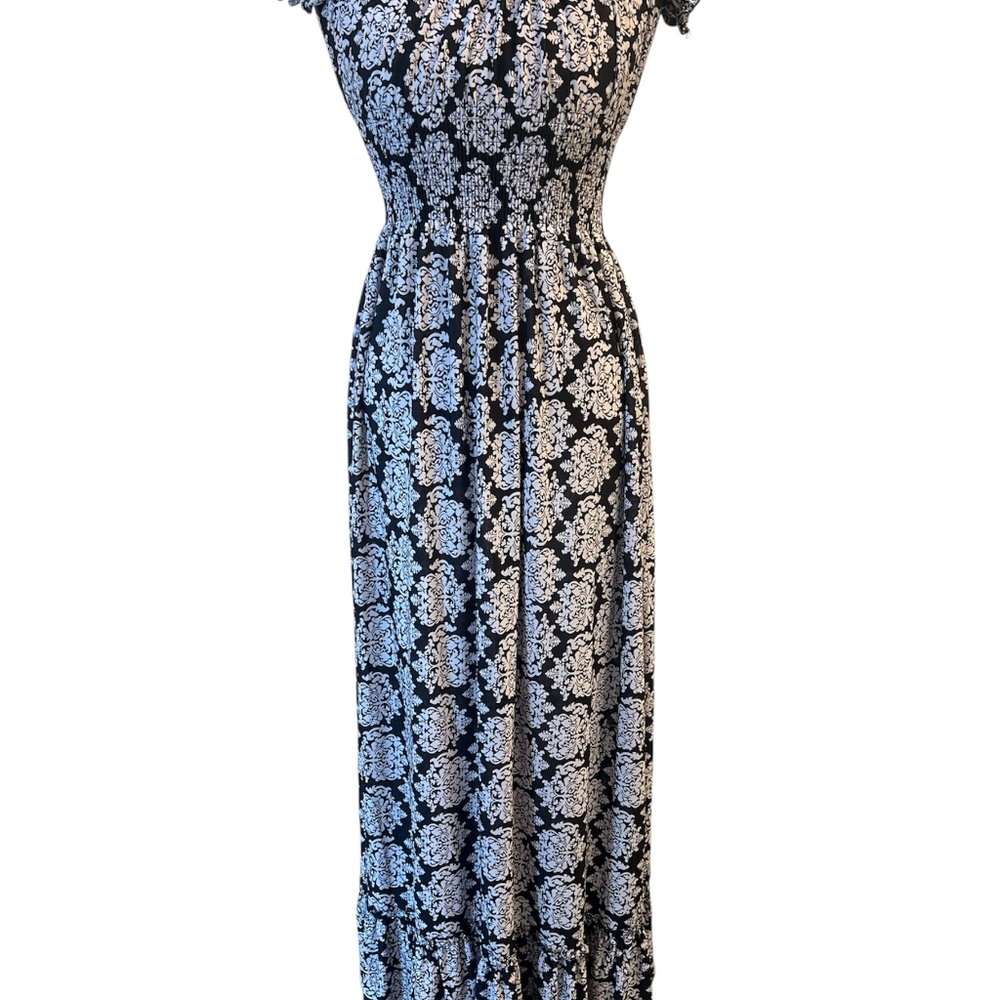 Global Fashion Inc. Elegant Black and White Floral Dress, New With Tag, Large